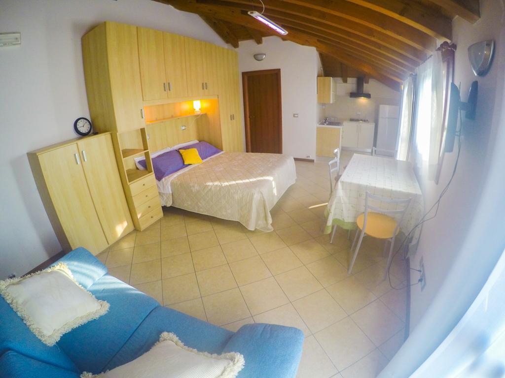 Residence Mediterraneo - Agenzia Cocal カオルレ 部屋 写真